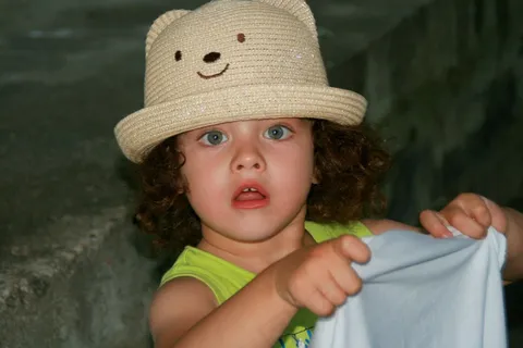 儿童，卷发，蓝眼睛，帽子，循环，不错