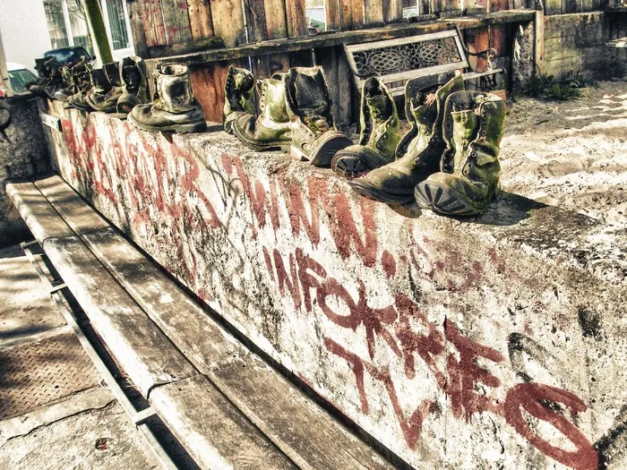 鞋子，靴子，墙，柏林