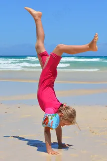 儿童，人，女孩，海，海洋，抗紫外线服装