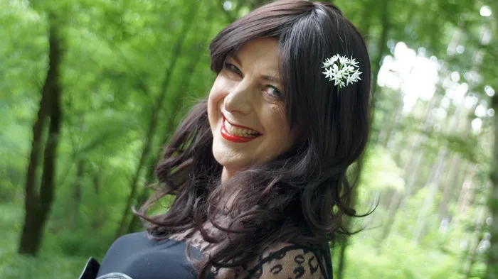 白雪公主，森林，花，紧身胸衣，树木