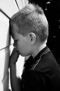 人物特写,时装T台,钢笔画,头发,现代人,伤心