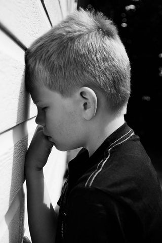 人物特写,时装T台,钢笔画,头发,现代人,伤心