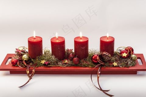 来临，第四支蜡烛，圣诞节前，光