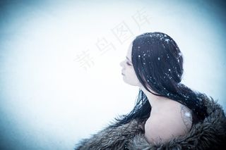 美女,自来水过滤器,壁纸,面具,非主流空间素材,在雪中女人的画像