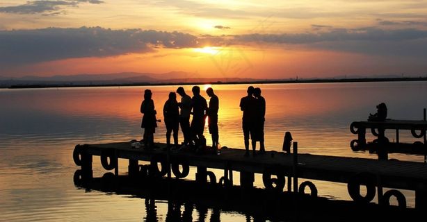 日落，太阳，阿尔布费拉，巴伦西亚，西班牙，湖