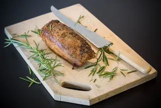 秋刀鱼,鹅肝,煎黄鱼,香煎刀鱼,烤鳗鱼,144/365。五旬节或圣周日的猪里脊肉。我信奉食物。