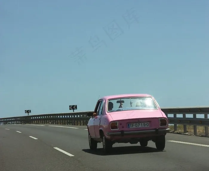 轿车,巴士,街道,沥青运输车,垃圾车,在路上