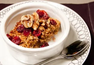 饮料-八宝茶,包装食品,琥珀桃仁,冲调饮品,红枣汤,丰盛的烤燕麦片