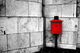 埃斯泰尔戈姆，大教堂，邮箱，红色，黑色，白色