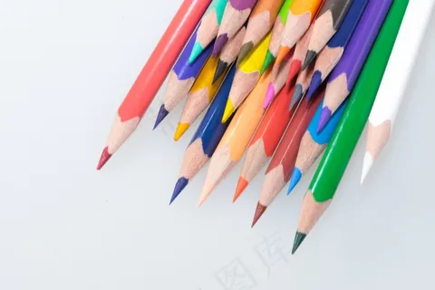 彩色铅笔，木钉，钢笔，多彩，颜色