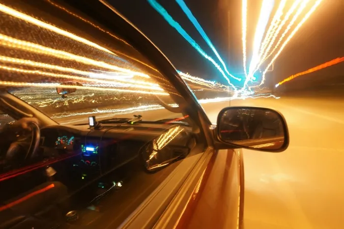 抽象，抽象，加速，汽车