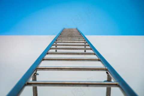 *,天空,生铁,屋顶,外部,不锈钢 *,天空,生铁,屋顶,外部,不锈钢