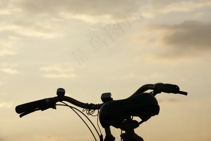 天空，自行车，背光，云