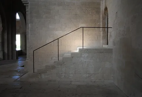 修道院，修道院，Silvacane，法国，罗马式，教堂