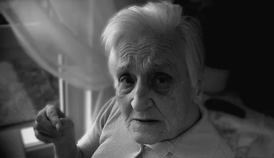 家属，痴呆症，女人，年龄，年龄，阿尔茨海默氏病