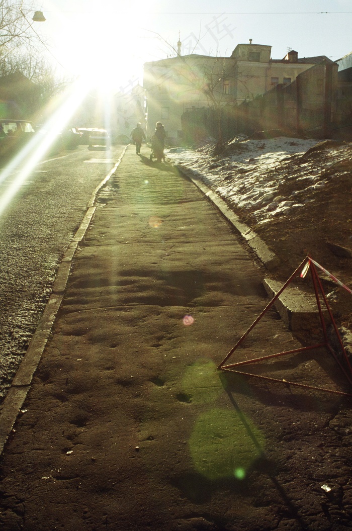 铁路轨道,公路,天空,屏幕截图,生态林,太阳在街上