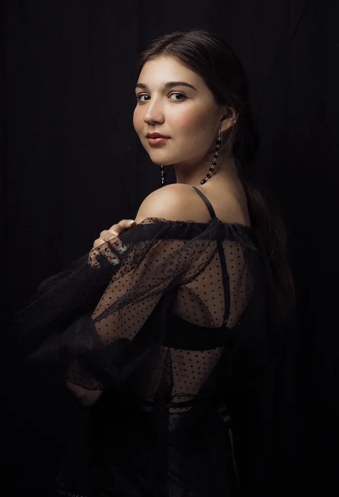 女孩，女子，连衣裙，网状，手，意见，女性