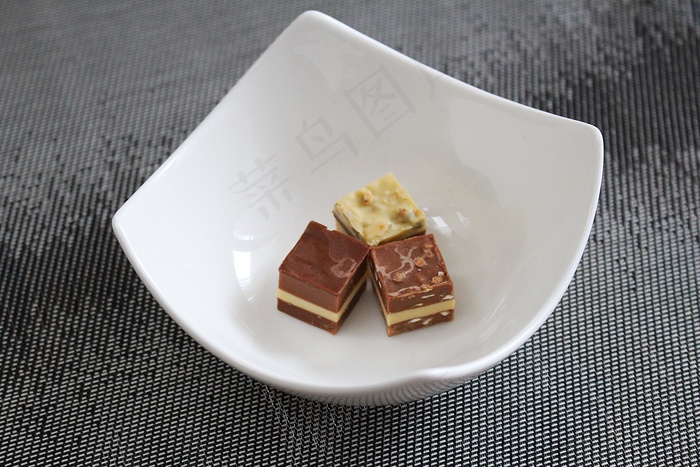巧克力，巧克力，轻咬，糖果，巧克力果仁糖