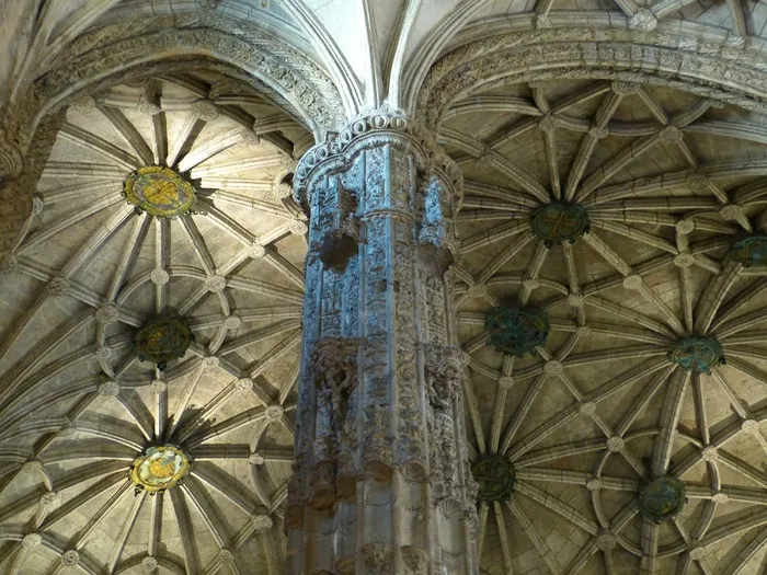 Mosteiro DosJerónimos，热罗尼姆修道院，跳马