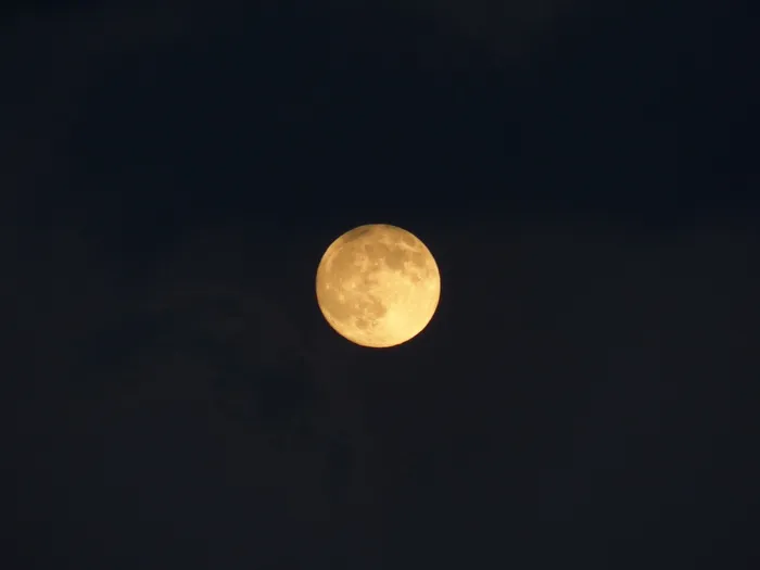 月亮，满月，超级月亮，夜晚，月光，神秘