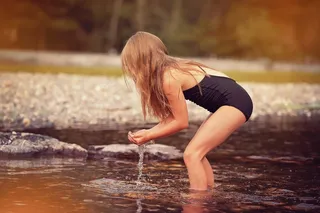 人，人类，儿童，女孩，水，Badesee