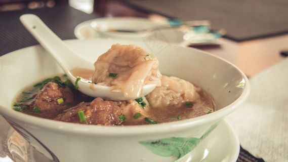 饺子,汤,中餐,亚洲料理,亚洲料理,小吃,咖啡馆 饺子,汤,中餐,亚洲料理,亚洲料理,小吃,咖啡馆