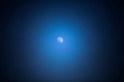 宇宙天文,模糊图片,天空,月亮,灯,天空夜浪漫蓝色 宇宙天文,模糊图片,天空,月亮,灯,天空夜浪漫蓝色