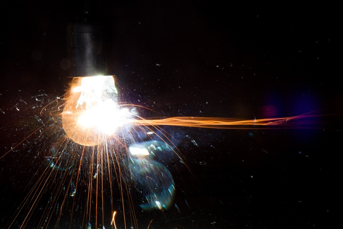 灯泡，轻，易碎，梨，爆炸