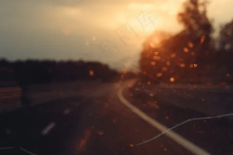 公路,天空,壁纸,街灯,太阳,挡风玻璃后面的日落景色 公路,天空,壁纸,街灯,太阳,挡风玻璃后面的日落景色