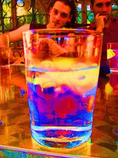 饮料/饮品,瓶子,玻璃杯,杯子,酒,杜松子酒补品卷。 II