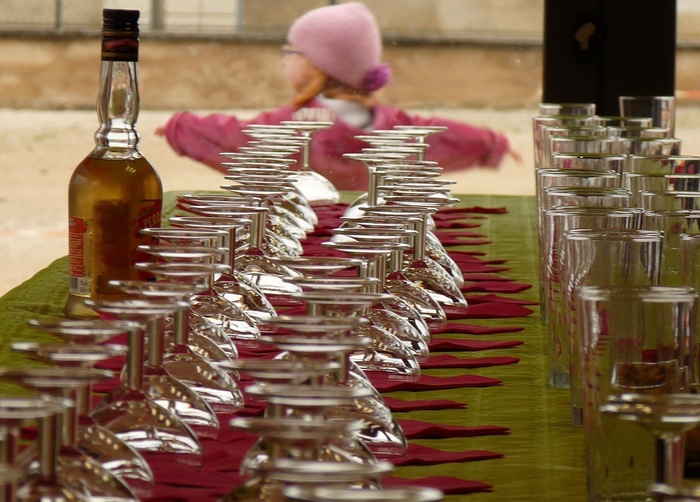 喜悦，儿童，太阳镜，酒杯，酒精，酒吧