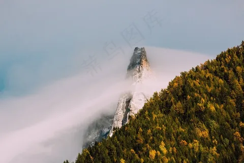 高峰,云团,雾,山坡,森林,高,陡峭 高峰,云团,雾,山坡,森林,高,陡峭