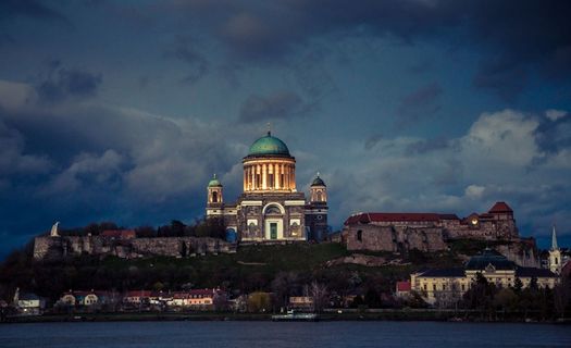 埃斯泰尔戈姆，檐口，桥，大教堂，大教堂，城堡