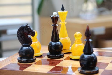 国际象棋，国际象棋件，国际象棋游戏，国王