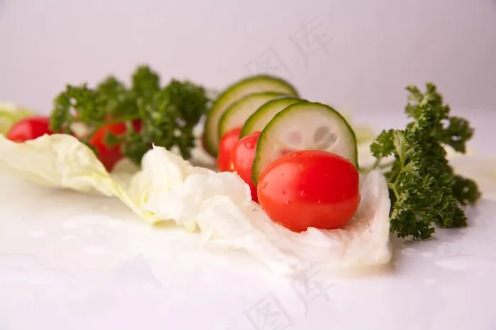 沙拉，西红柿，生菜，欧芹，黄瓜