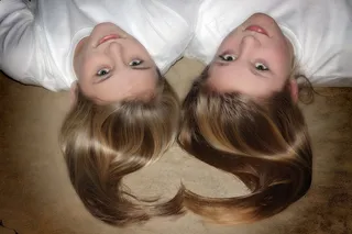 女孩，最好的朋友，金发女郎，可爱，快乐，心，脸