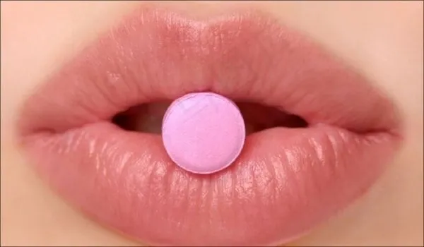 嘴唇,药品,人物特写,单纯疱疹病毒,唇彩,“女性伟哥”氟班色林与男性伟哥完全不同