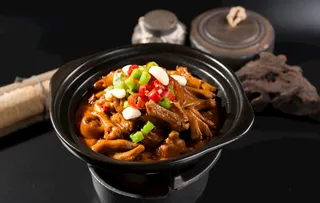 皖西鹅掌烧猪尾图片