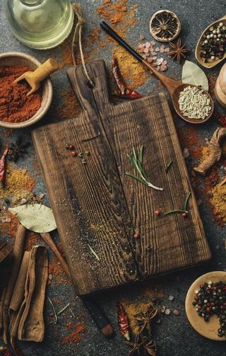 复古案板调料配料图片