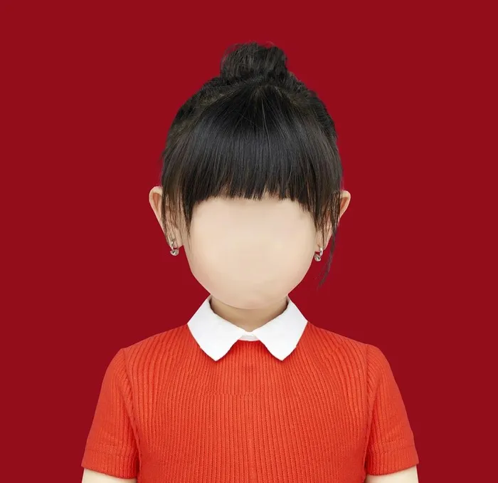 儿童证件照换脸图片(3124x3124)psd模版下载