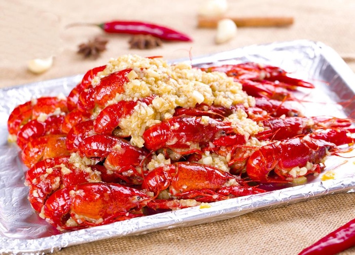 蒜蓉小龙虾图片