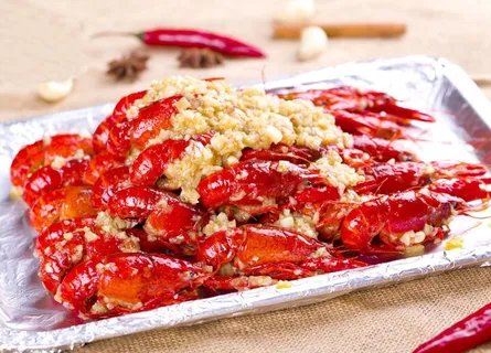 蒜蓉小龙虾图片