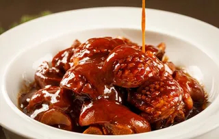 鲍鱼煨猪手图片