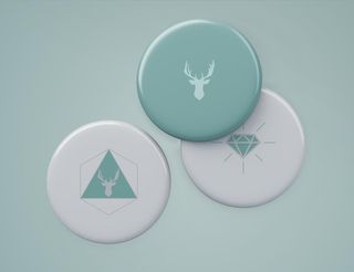 圆形胸牌样机图片