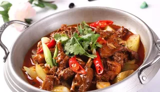 秘制香锅兔图片