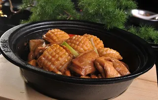 鲍鱼焖鸡图片