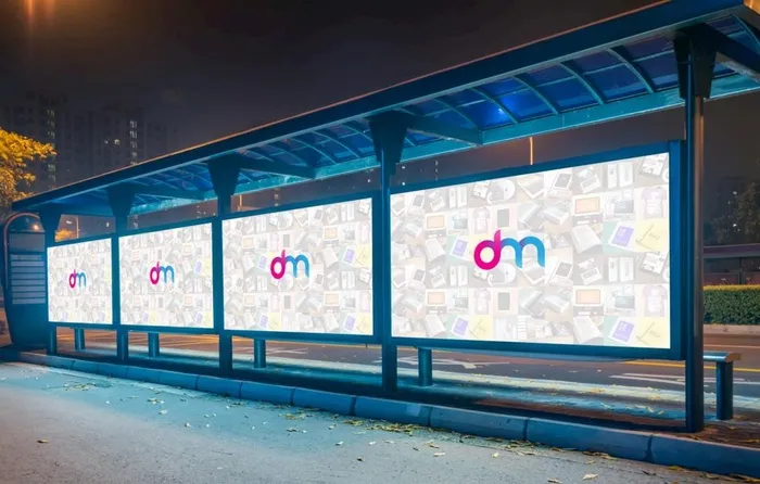 公交站台样机图片(4500x3004)psd模版下载