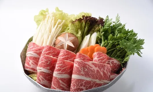 牛肉寿喜锅图片