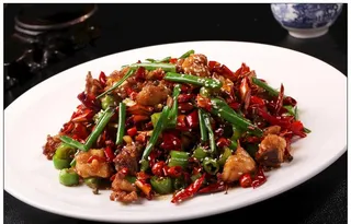 辣子鸡丁 图片