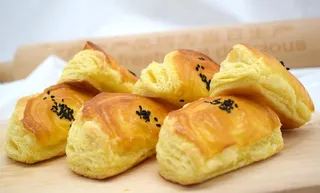 榴莲酥 图片